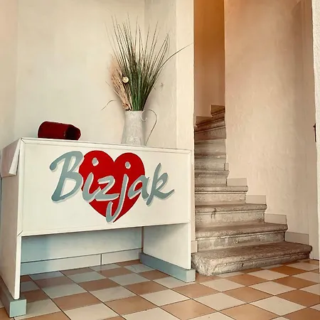 Bizjak L'agriturismo * 的里雅斯特